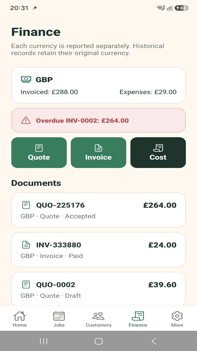TradesMate finance screen showing quotes, invoices, expenses and an overdue invoice